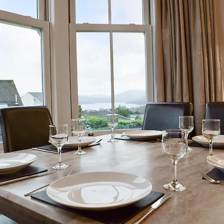 1 Brantfield House Holiday home *